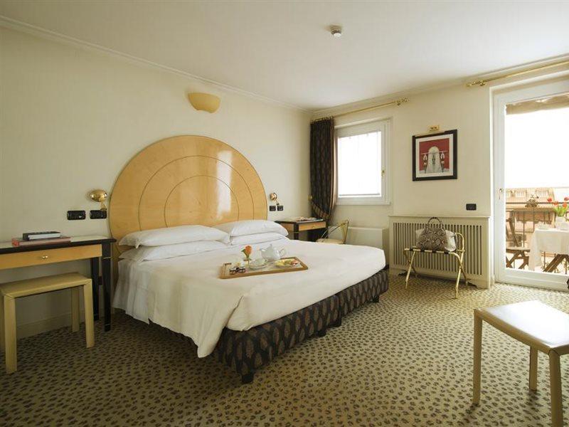 Hotel Gregoriana Rome Bagian luar foto
