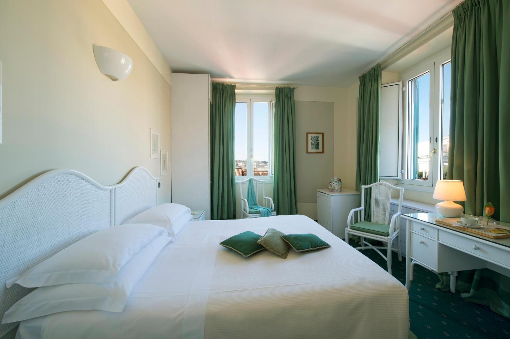 Hotel Gregoriana Rome Bagian luar foto